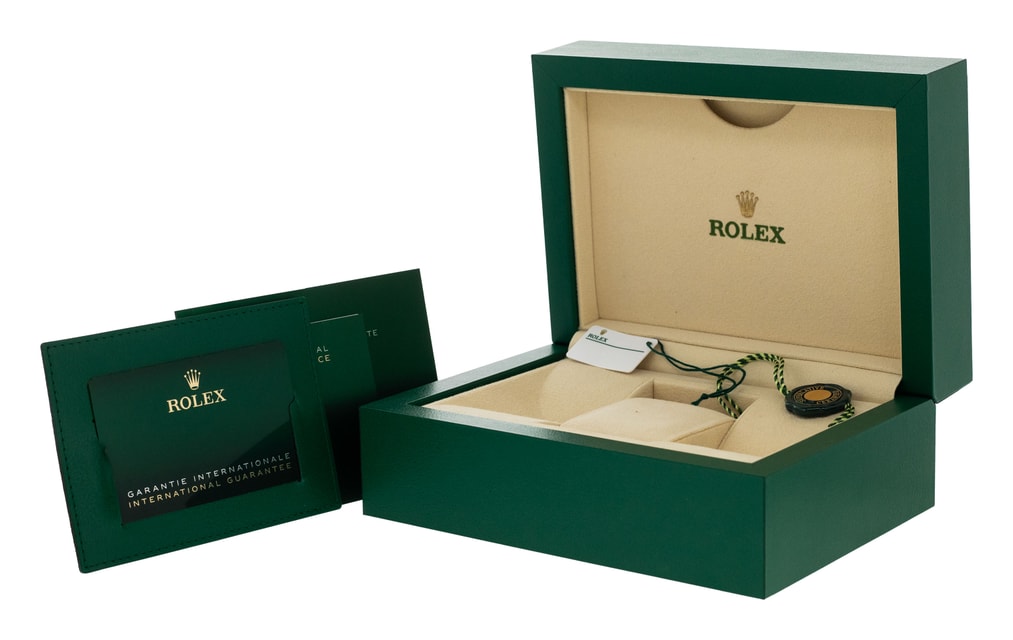 Rolex Oyster Perpetual 124300 Image 4